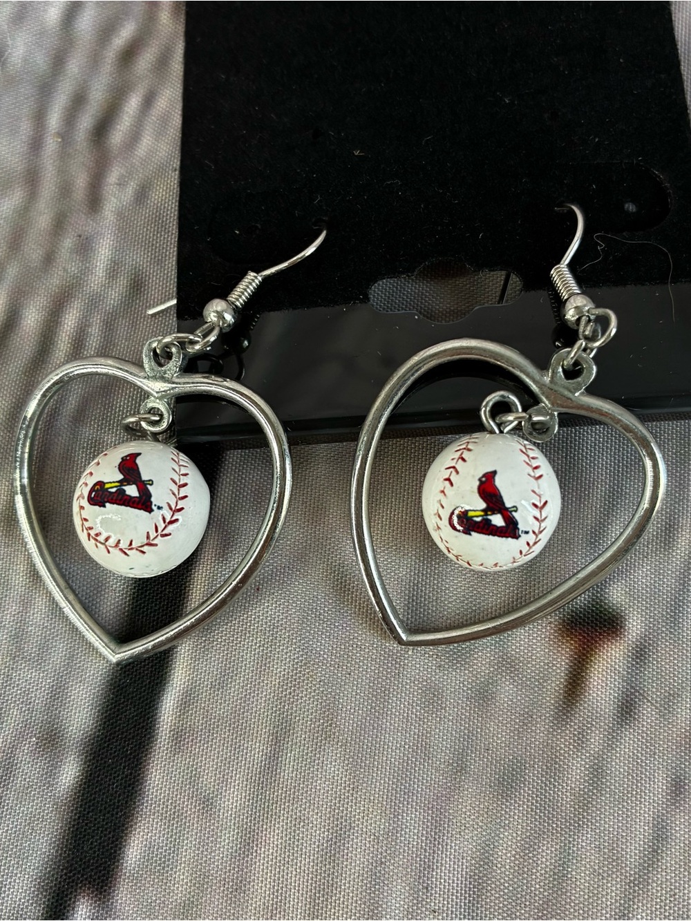 5/$20 MLB St. Louis Cardinals "Mini Baseball Heart Dangler" Earrings Sports Fan